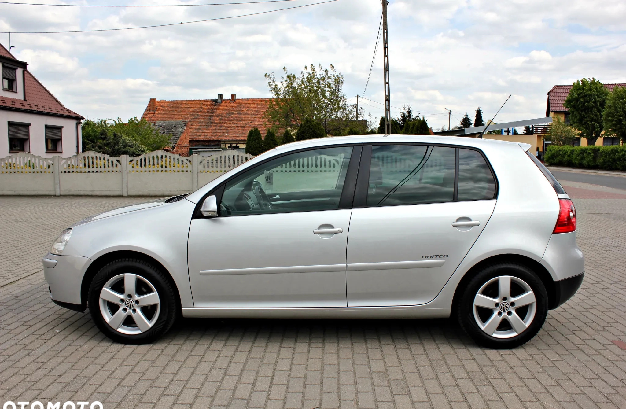 Volkswagen Golf cena 15800 przebieg: 210000, rok produkcji 2007 z Pleszew małe 436